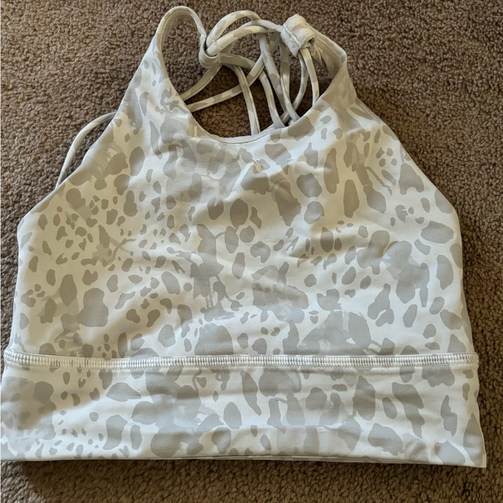 Lululemon free to be wild bra